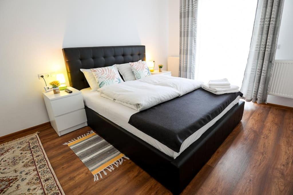 Modern Condo With Parking, Sibiu Luaran gambar